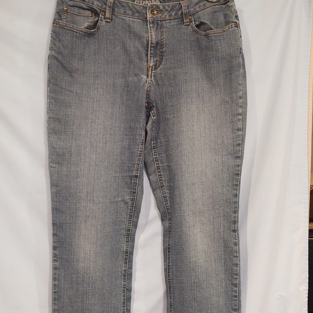 Jeans - Picture 2 of 2
